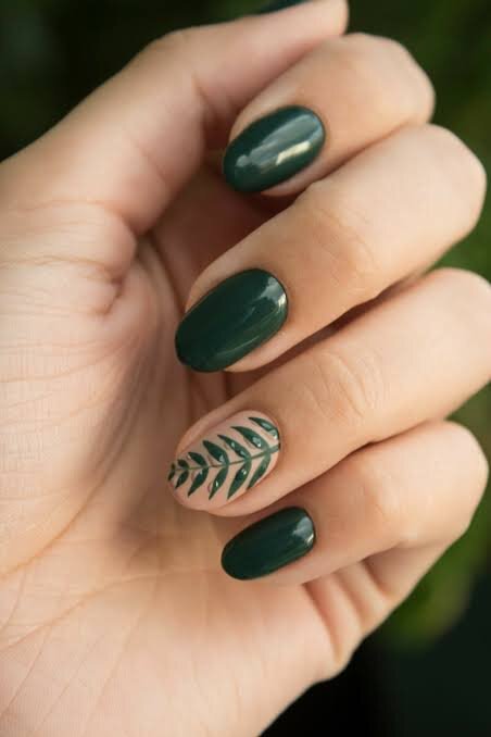 Verzorgde nagels door nagelstudio tr3s in Amsterdam